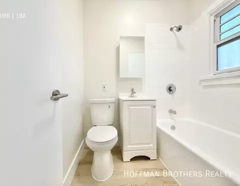723 E 3rd St #1, Long Beach, CA 90802 photo 6