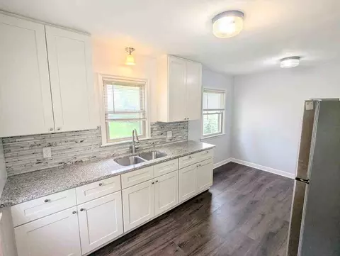 1911 Orange Ave E, Saint Paul, MN 55119