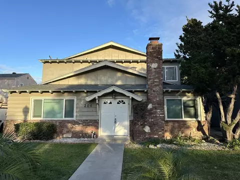 204 N Berkeley Ave #C, Fullerton, CA 92831