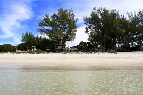 2818 Ave E #A, Holmes Beach, FL 34217