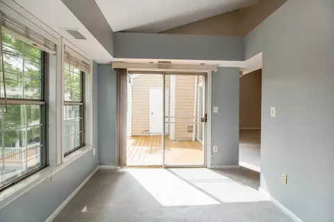 2429 S Walter Reed Dr #C, Arlington, VA 22206