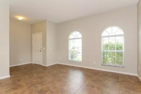 10728 Firebrick Ct, Trinity, FL 34655 photo 2