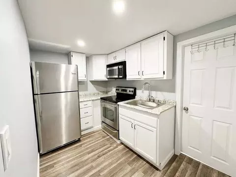 14 Clark St #1, Clinton, MA 01510