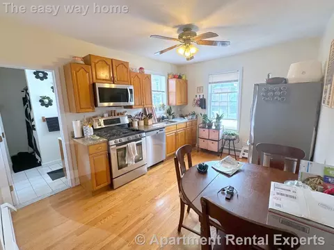 286 Salem St, Medford, MA 02155