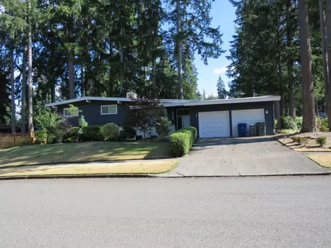 15105 SE 20th St, Bellevue, WA 98007