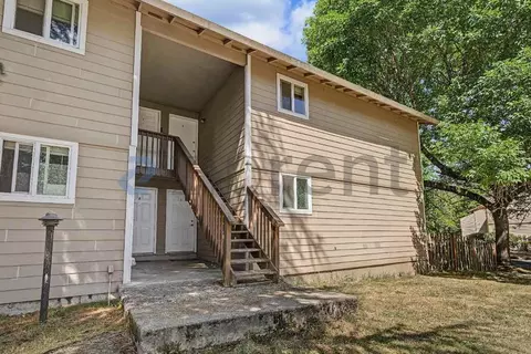 9660 SW Prairie Ter #D, Beaverton, OR 97008