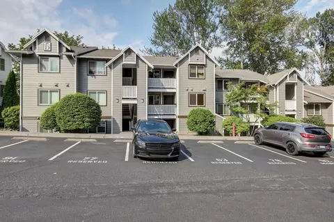 901 Sunset Blvd NE #D213, Renton, WA 98056