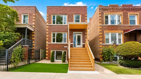 3136 N Ridgeway Ave #1, Chicago, IL 60618