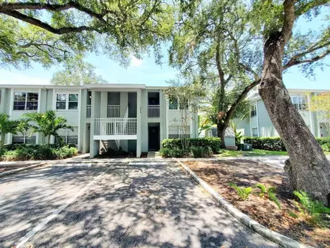 5440 S Macdill Ave #4L, Tampa, FL 33611