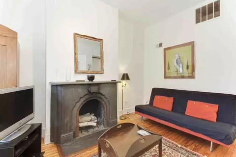 1501 R St NW #1587676P, Washington, DC 20009
