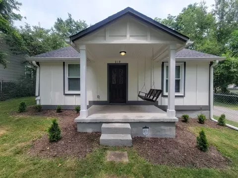210 Peachtree St #NA, Nashville, TN 37210