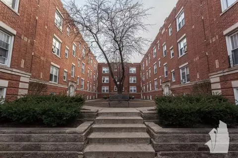 947 W Cornelia Ave #957-1A, Chicago, IL 60657