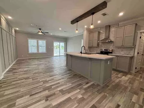 19419 Tarpon Woods Ct, North Fort Myers, FL 33903