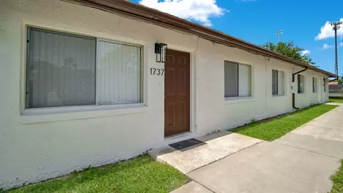 1733 Eastern Rd, South Daytona, FL 32119