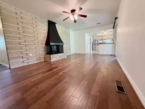 3724 NW 64th St, Oklahoma City, OK 73116