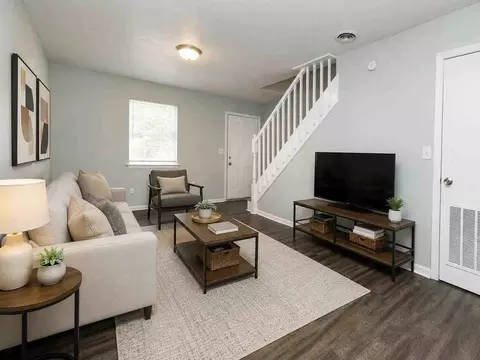 411 Booth Rd #413, Chattanooga, TN 37411
