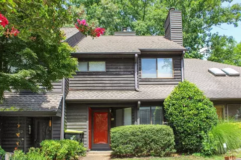 124 Blithe Ct, Charlottesville, VA 22901