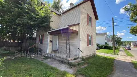 14 Nassau St, Dayton, OH 45410