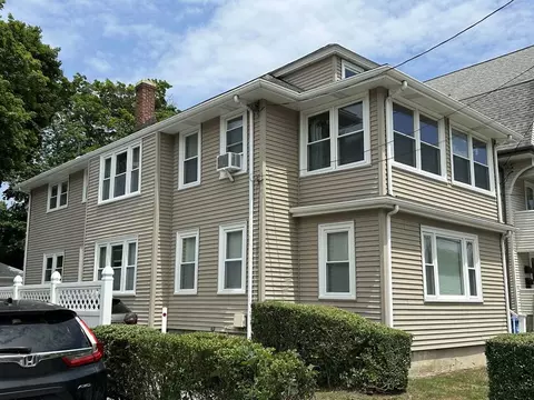 57 Sycamore St #57, Belmont, MA 02478