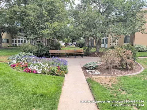725 S Clinton St, Denver, CO 80247