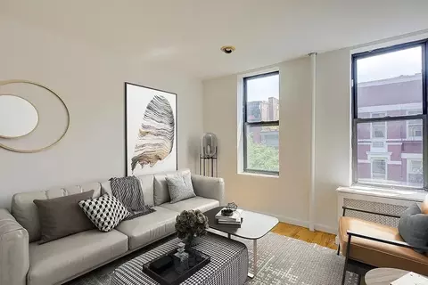 141 W 10th St #18, New York, NY 10014