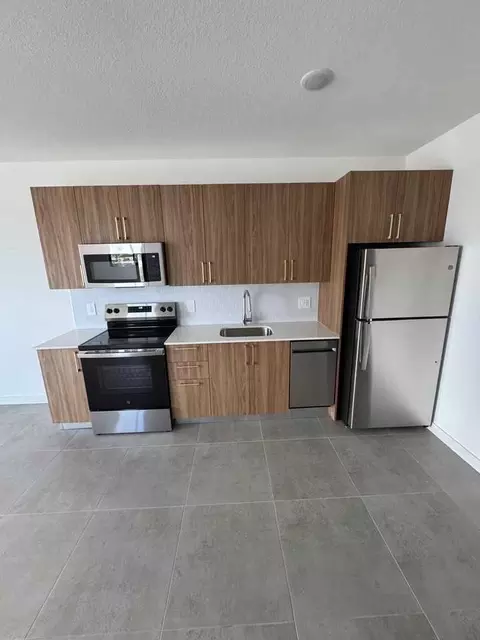 2037 Monroe St #S2, Hollywood, FL 33020