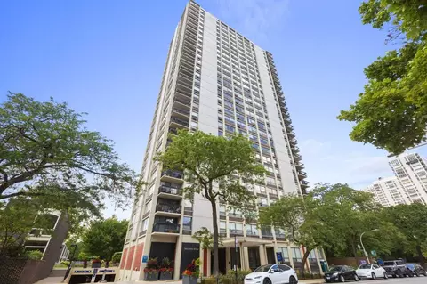 1355 N Sandburg Ter #1403D, Chicago, IL 60610