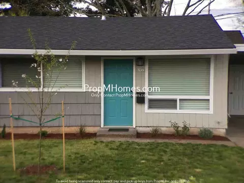 6933 NE Clackamas St, Portland, OR 97213
