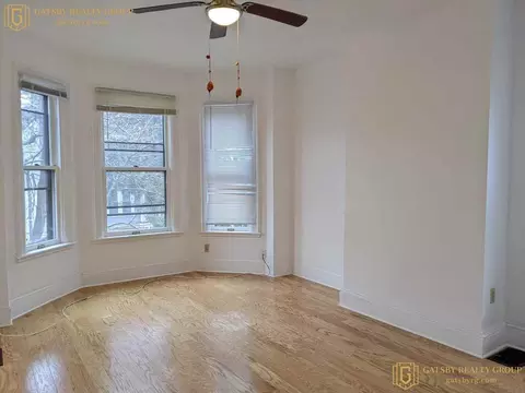 51 Dana St #2, Cambridge, MA 02138
