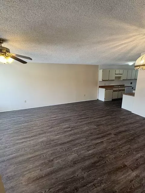 710 W Rosewood Ln, Tavares, FL 32778