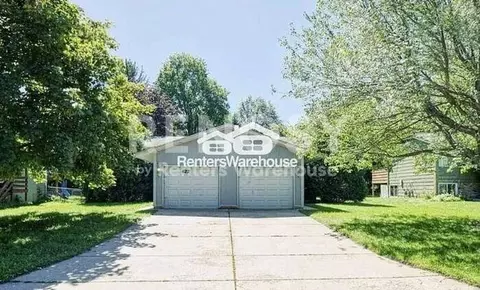 422 Arion St E, West Saint Paul, MN 55118