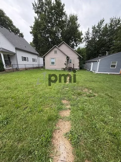 1327 W 32nd St, Indianapolis, IN 46208