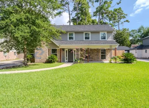 365 Cumberland Trl, Conroe, TX 77302
