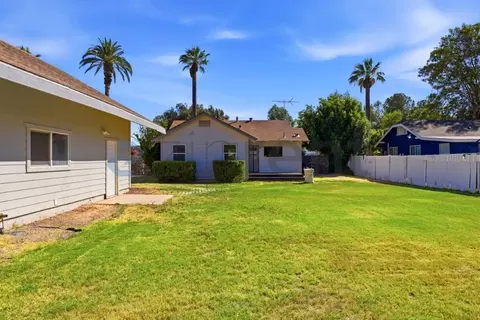 4863 Rubidoux Ave, Riverside, CA 92504 photo 23