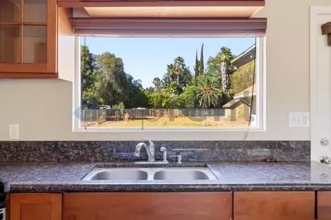 4863 Rubidoux Ave, Riverside, CA 92504 photo 12