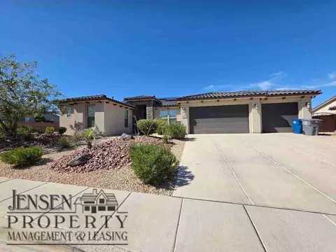 106 W Via Modelo, Washington, UT 84780