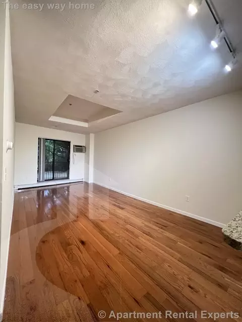 373 Highland Ave #222, Somerville, MA 02144