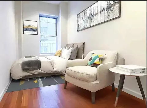 129 W 56th St #4R, New York, NY 10019
