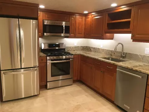 8015 S Royal Ln, Cottonwood Heights, UT 84093
