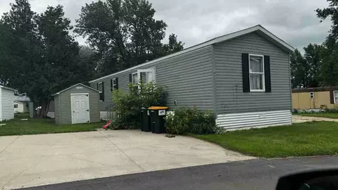2104 Cardinal Ln NW #352, Stewartville, MN 55976
