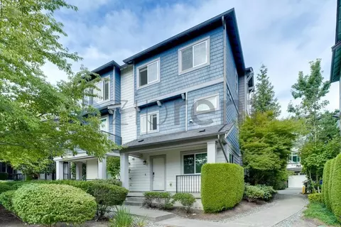10351 156th Ln NE #101, Redmond, WA 98052