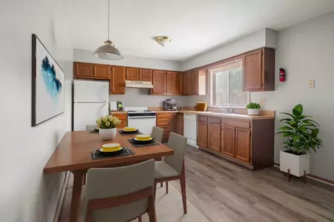 301 W Tower Ct, Muncie, IN 47303