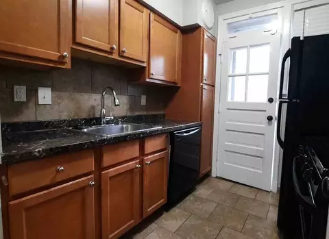 1019 Sanford Ave, Saint Louis, MO 63139