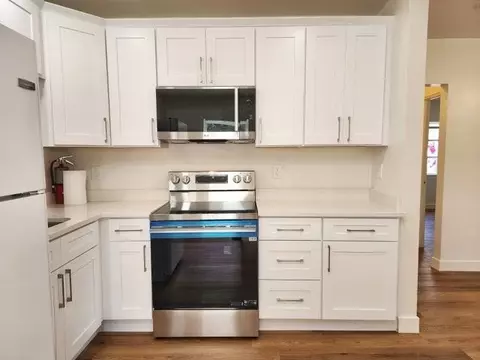 617 NE 8th Ave, Boynton Beach, FL 33435