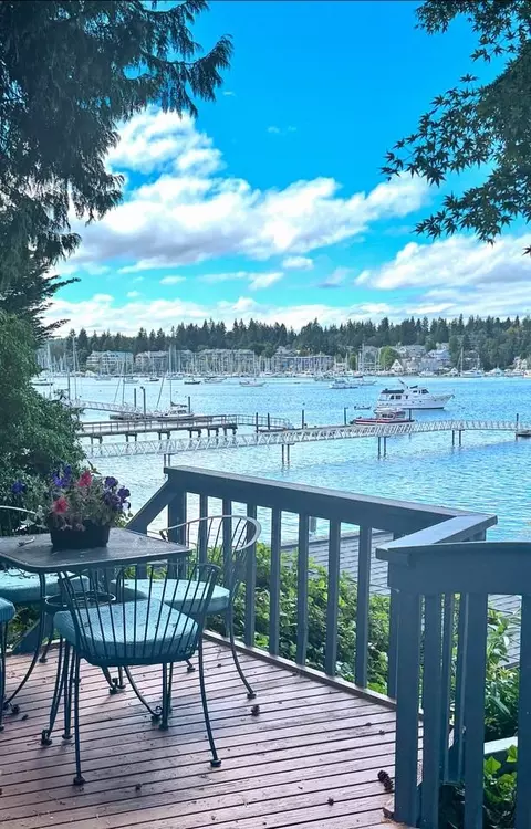 5811 Ward Ave NE #NA, Bainbridge Island, WA 98110