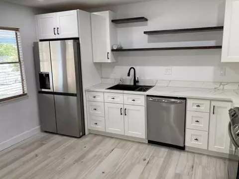 209 Coventry St, Boca Raton, FL 33487