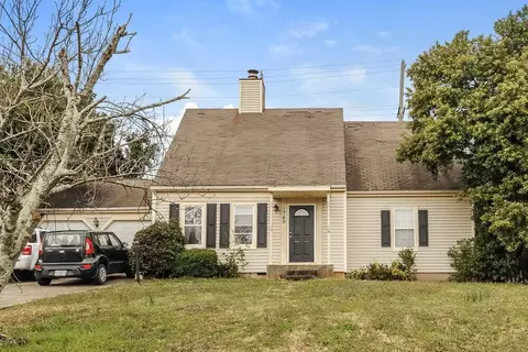 1749 Bridgestone Cir, Marietta, GA 30066
