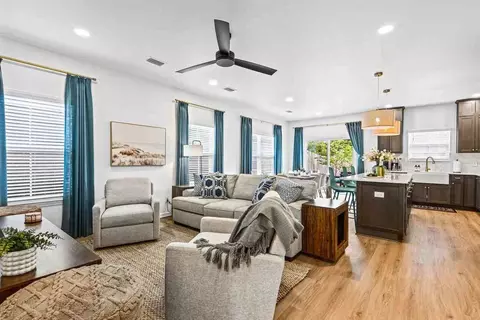 702 Scenic Hwy #1585619P, Pensacola, FL 32503