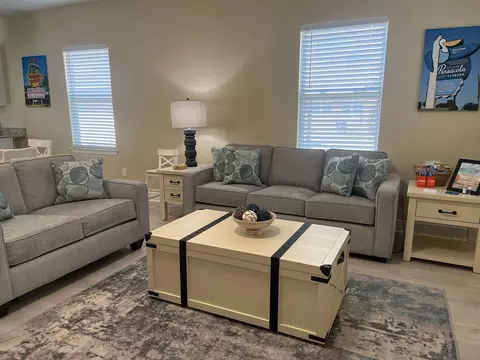 1047 N 10th Ave #1585620P, Pensacola, FL 32501