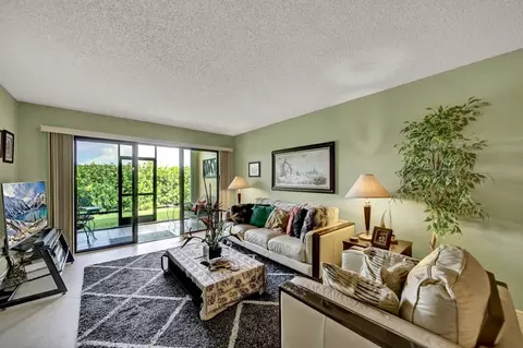 7601 S Ocean Dr #1586029P, Hutchinson Island South, FL 34957